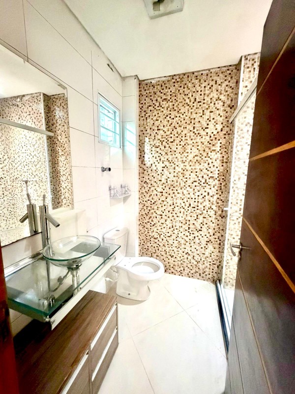 Casa à venda no Boqueirão: 