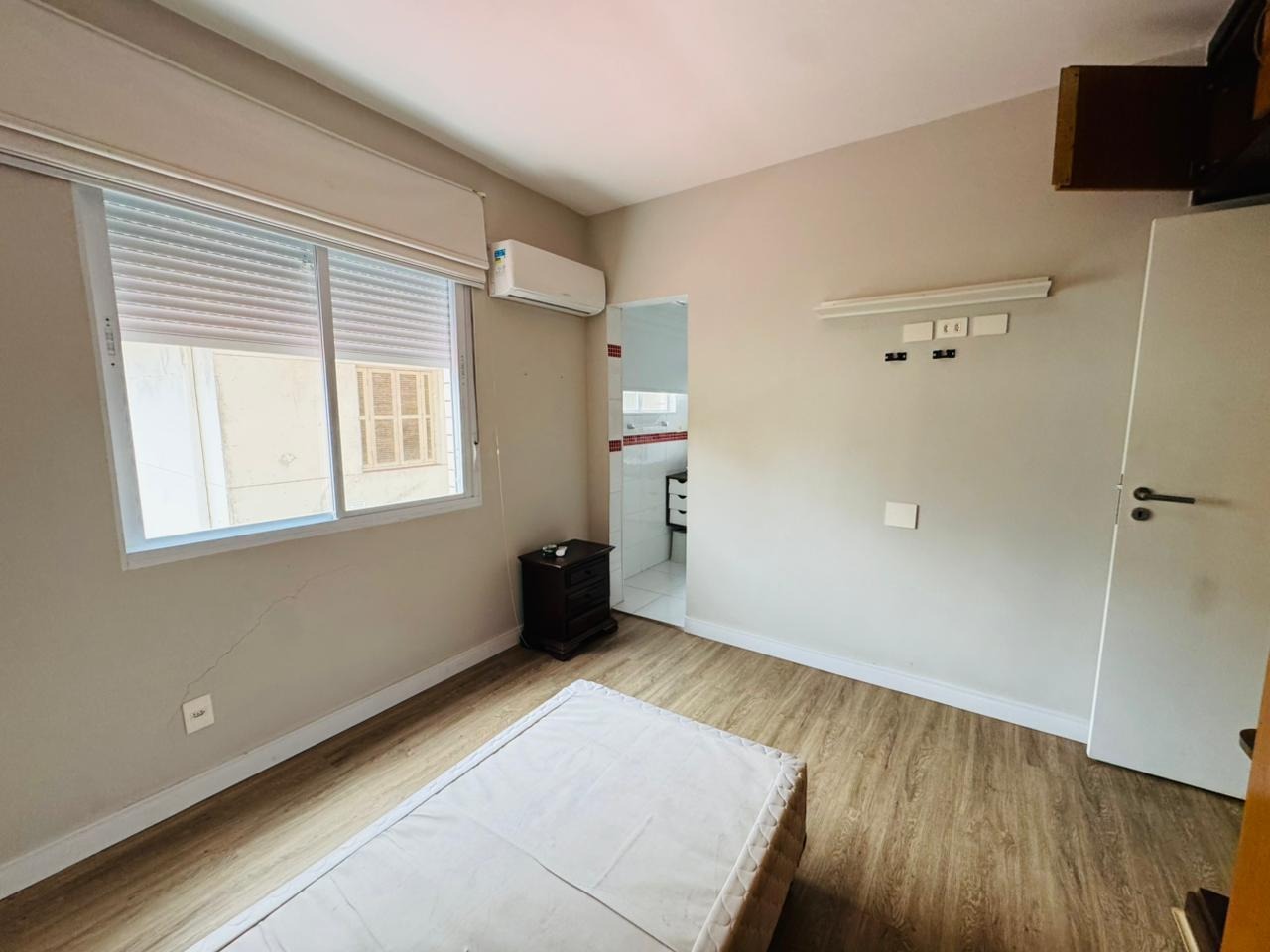 Apartamento à venda no Embaré: 