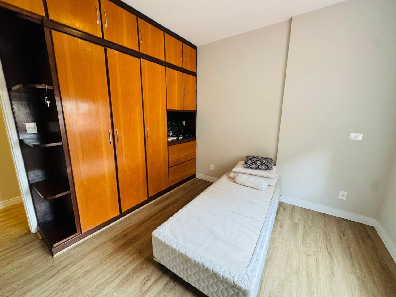 Apartamento à venda no Embaré: 