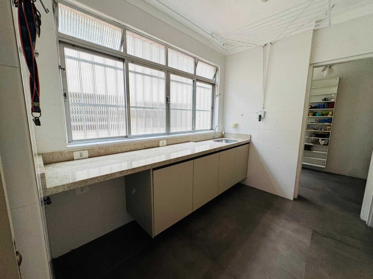 Apartamento à venda no Embaré: 