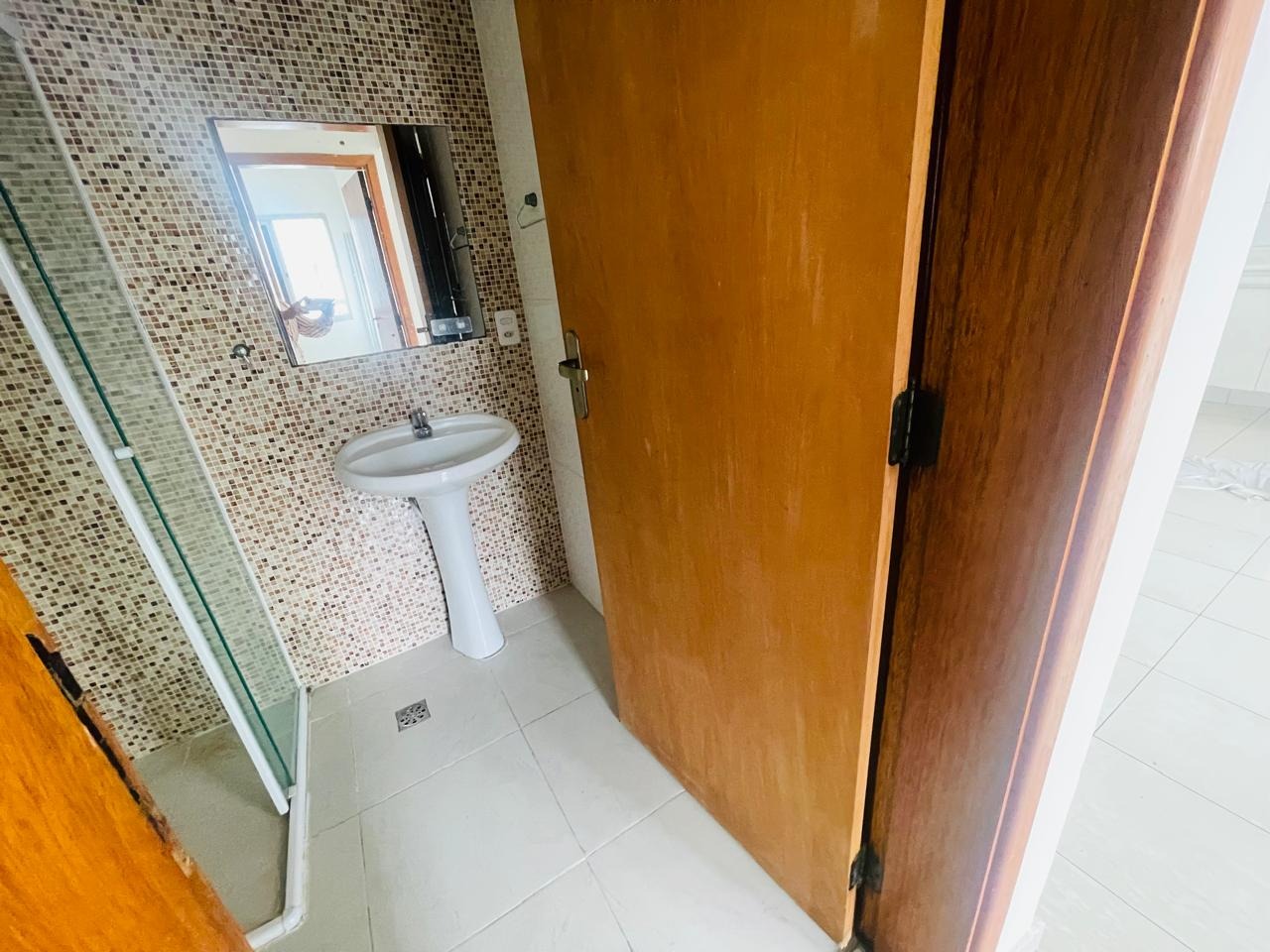 Apartamento à venda no Encruzilhada: