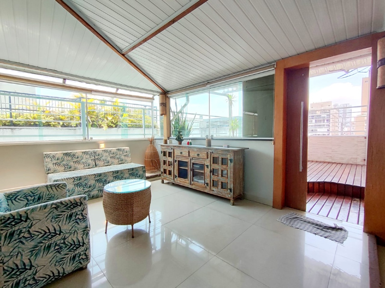 Cobertura à venda no José Menino: 