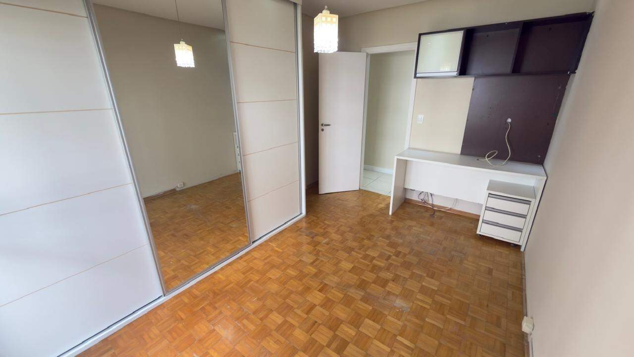 Apartamento à venda no Ponta da Praia: 