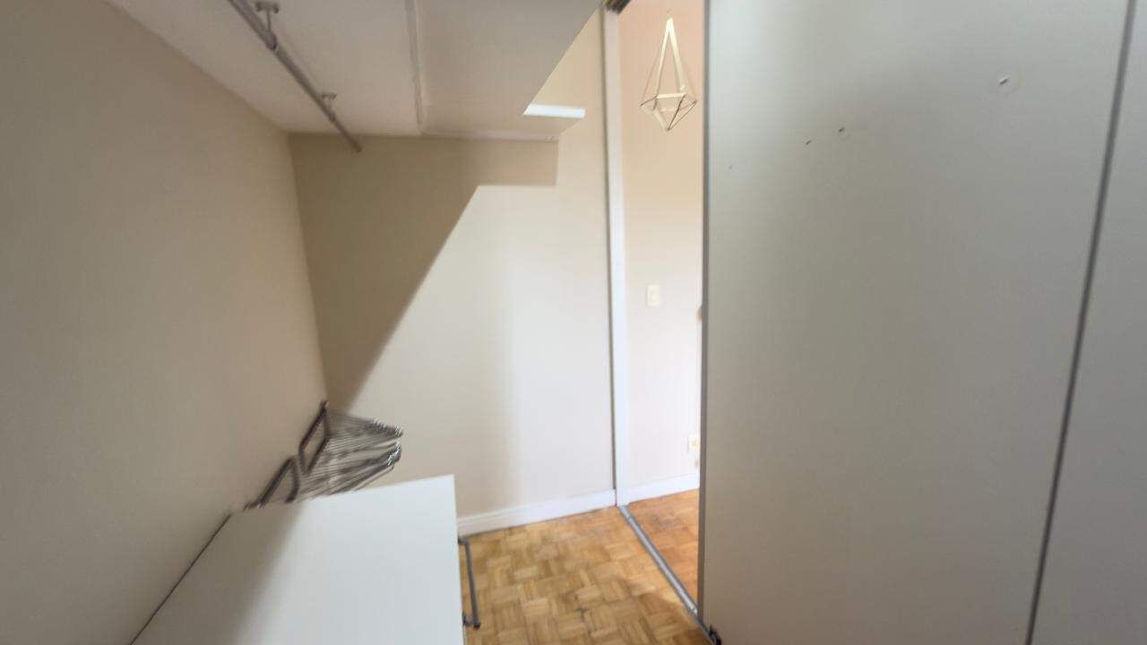 Apartamento à venda no Ponta da Praia: 