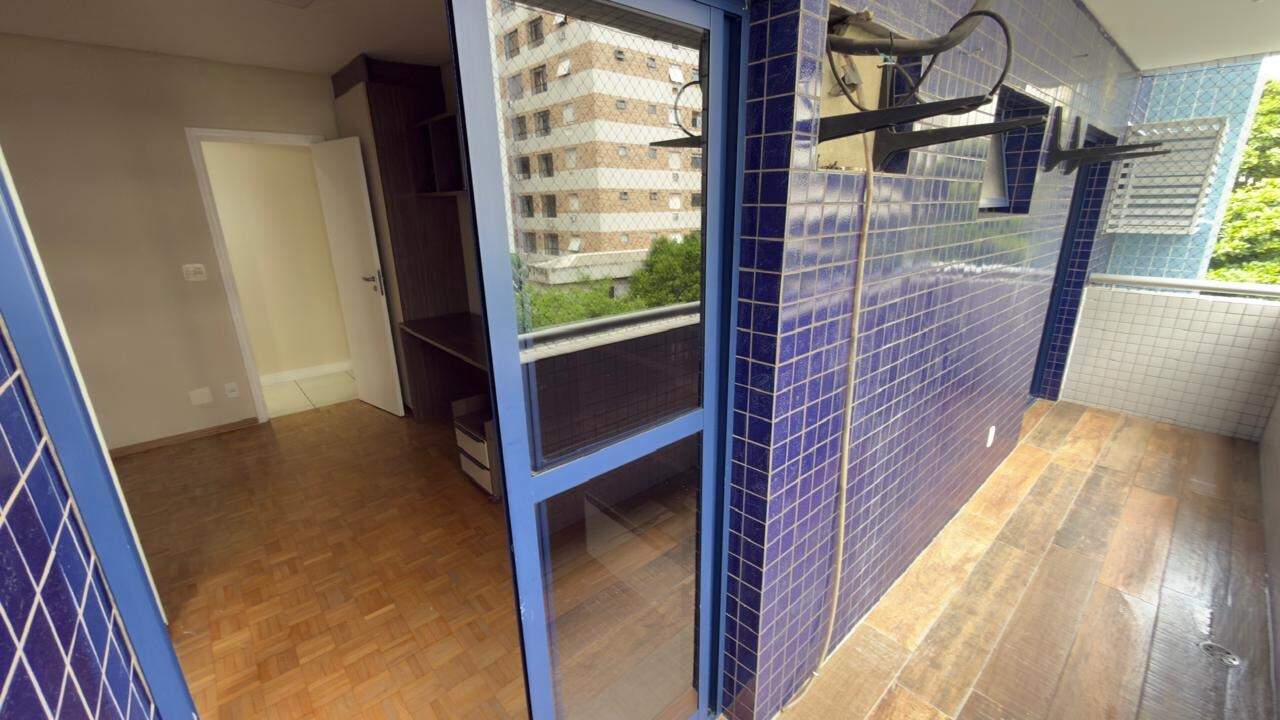Apartamento à venda no Ponta da Praia: 