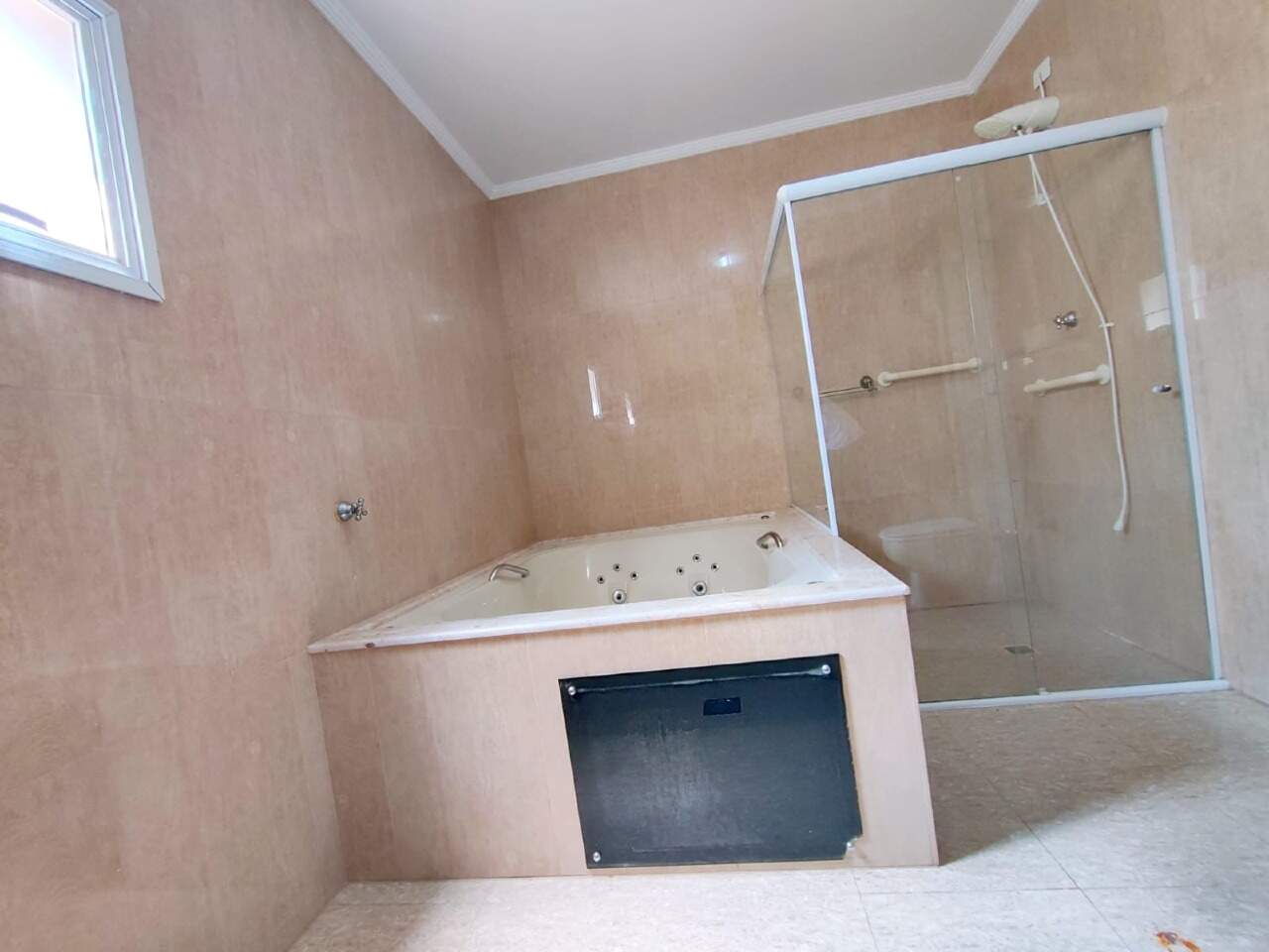 Casa à venda no Marapé: 