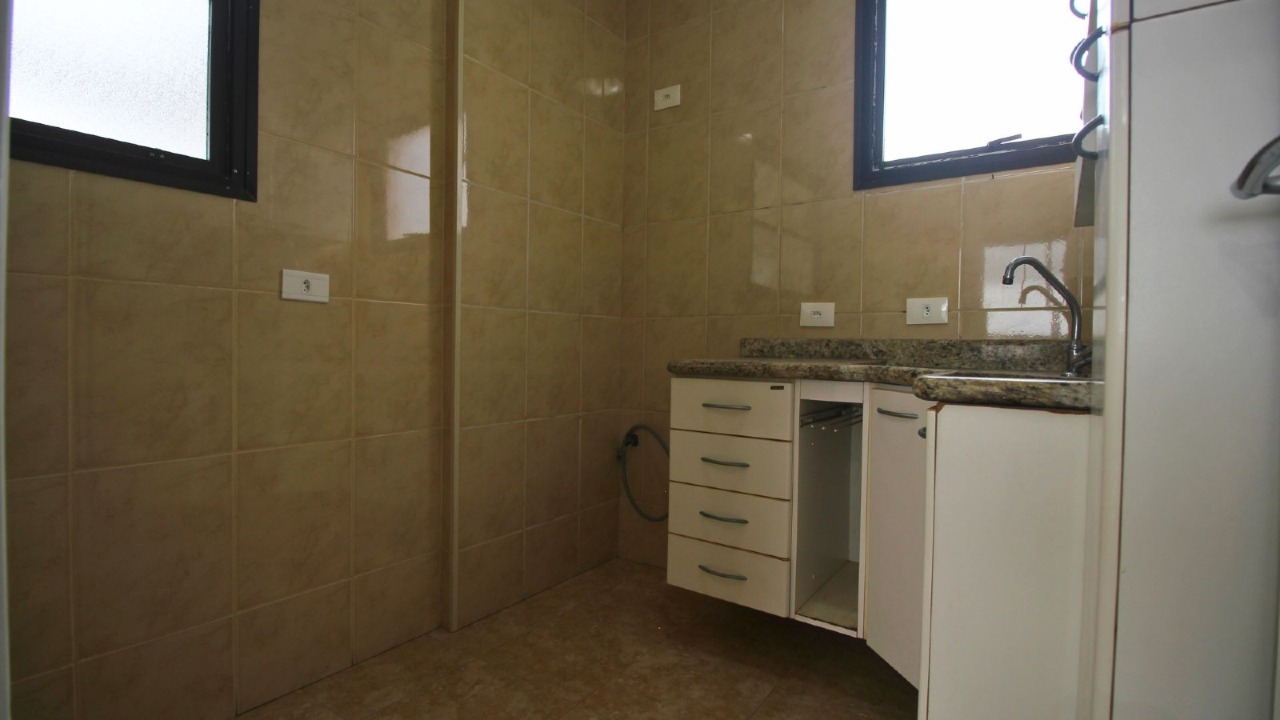 Cobertura à venda no Embaré: 