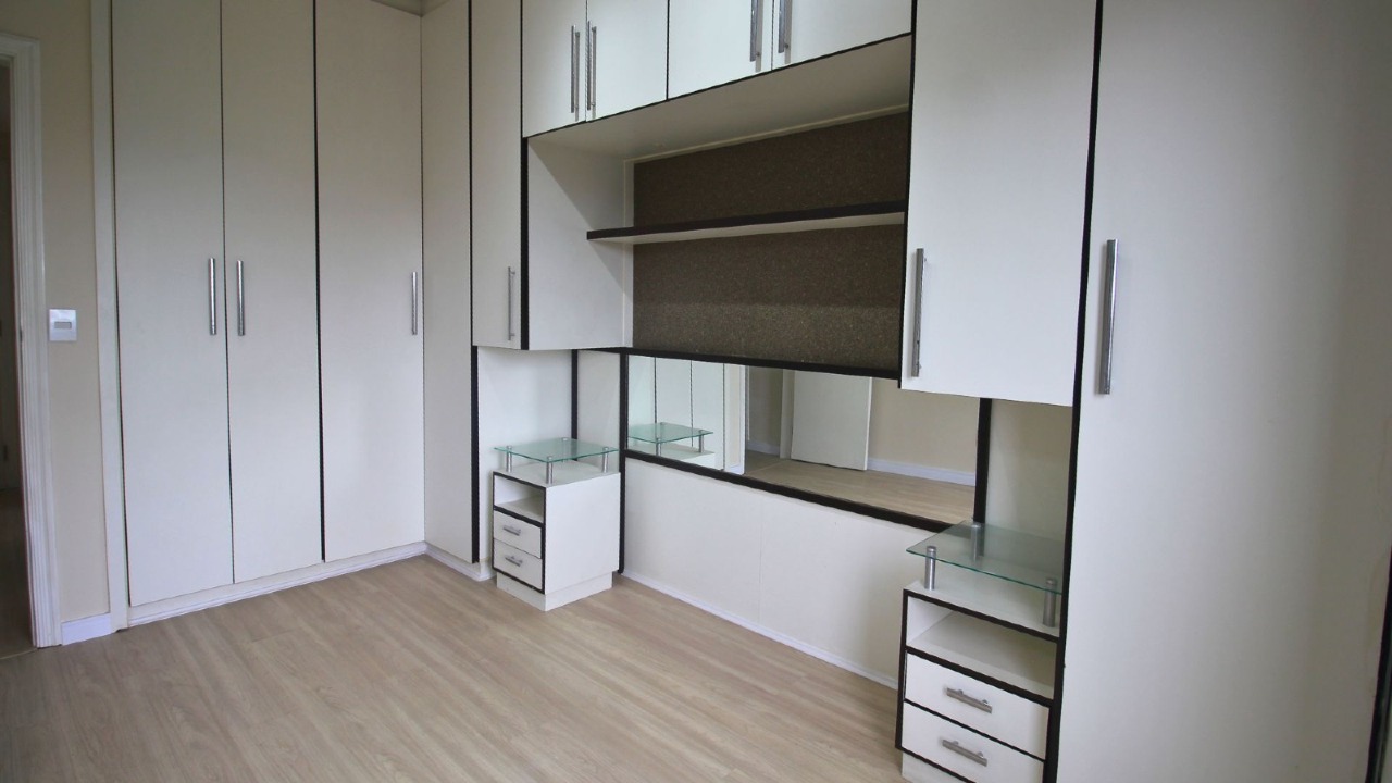 Cobertura à venda no Embaré: 