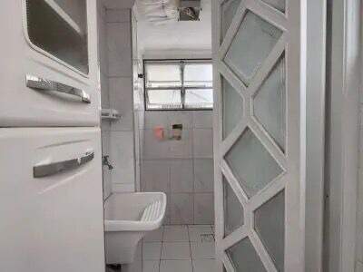 Apartamento à venda no Ponta da Praia: 