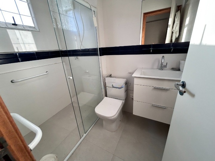 Sobrado para aluguel no Vila Belmiro: 