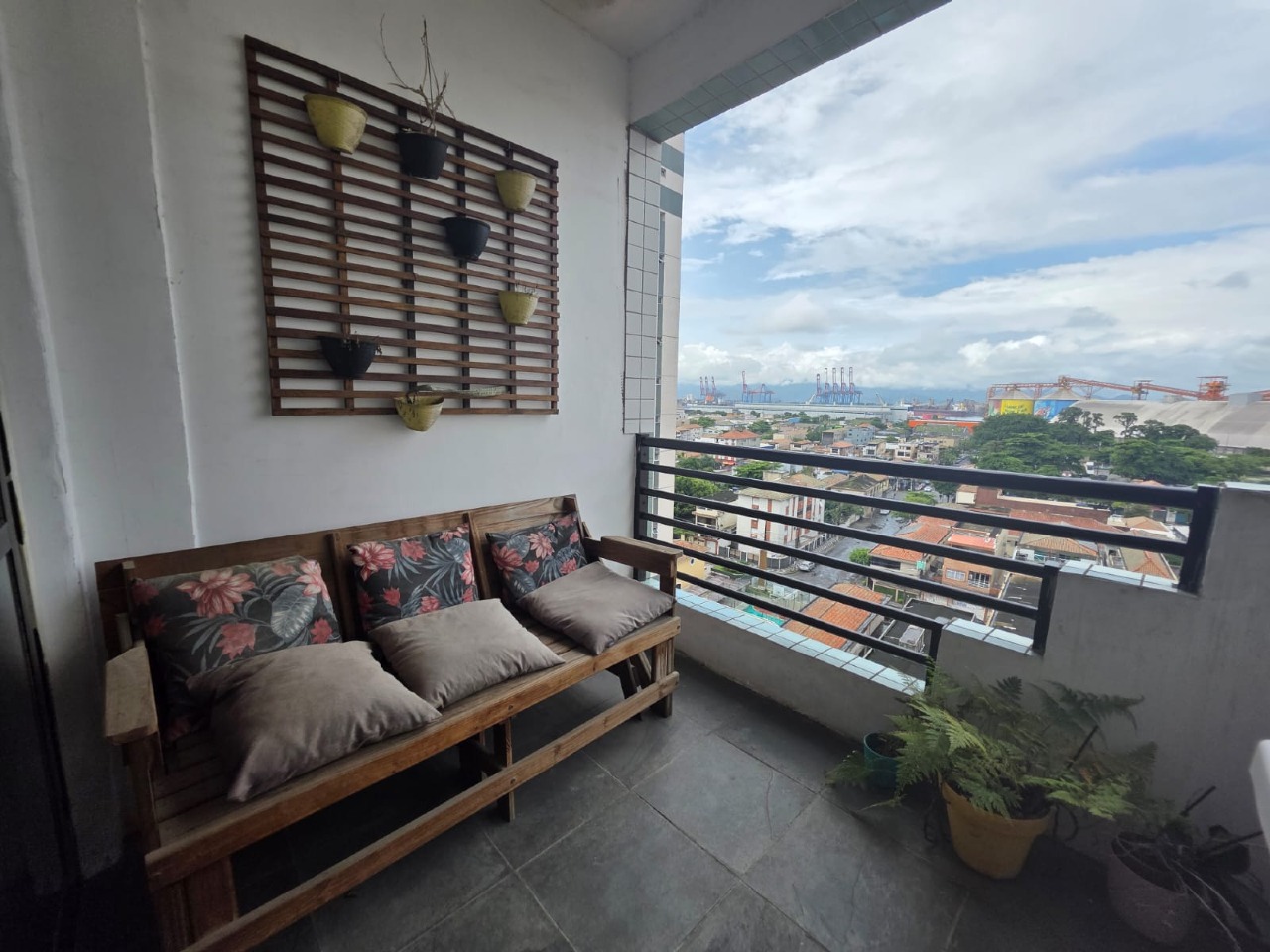 Apartamento à venda no Ponta da Praia: