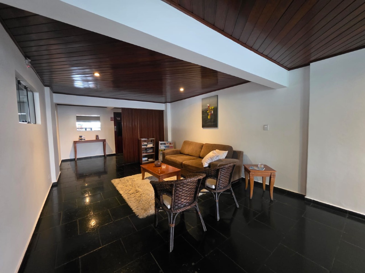 Apartamento à venda no Ponta da Praia: