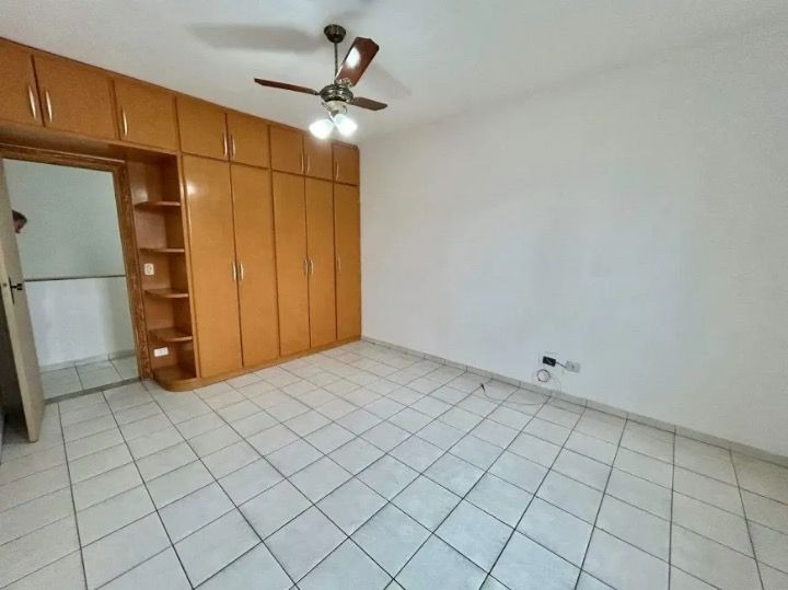 Casa à venda no Ponta da Praia: 