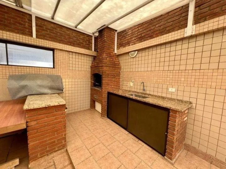 Casa à venda no Ponta da Praia: 