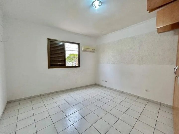 Casa à venda no Ponta da Praia: 