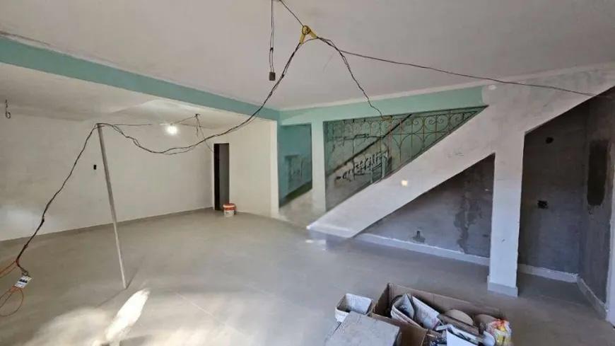 Sobrado para aluguel no Marapé: