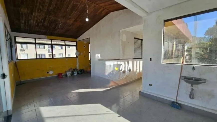 Sobrado para aluguel no Marapé: