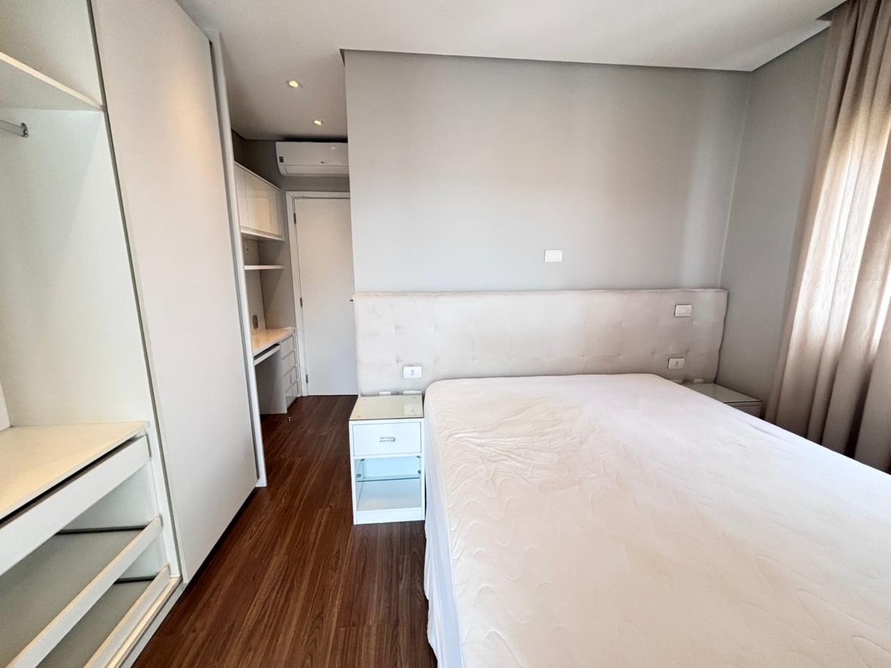 Apartamento para aluguel no Embaré: 