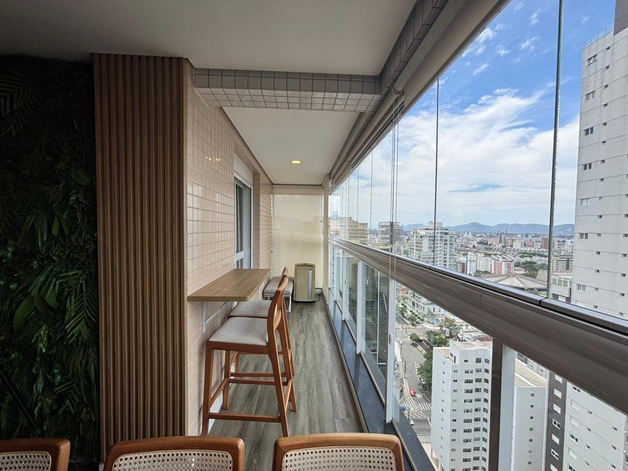 Apartamento para aluguel no Embaré: 