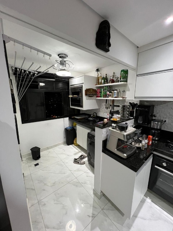 Apartamento à venda no Encruzilhada: 