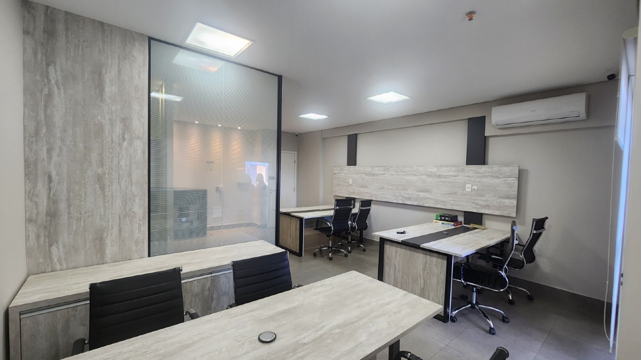 Conjunto Comercial para aluguel no Vila Mathias: 