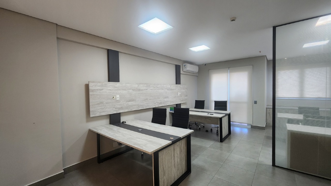 Conjunto Comercial para aluguel no Vila Mathias: 