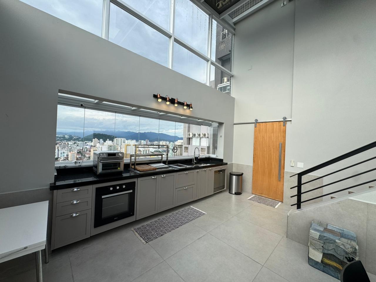 Apartamento à venda no Pompéia: 