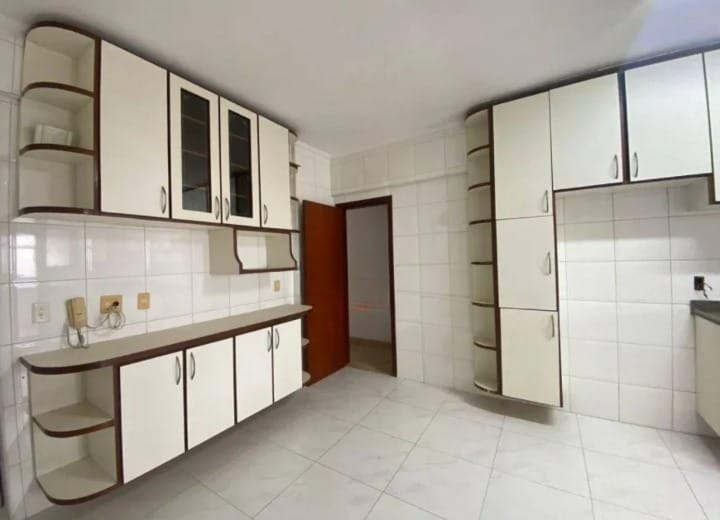 Apartamento à venda no Embaré: 