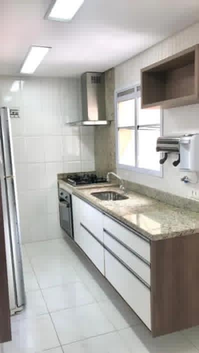 Apartamento à venda no Ponta da Praia: 
