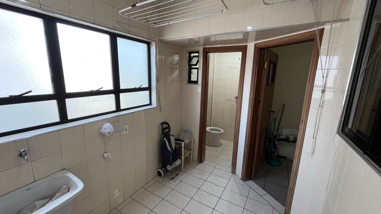 Apartamento à venda no Ponta da Praia: