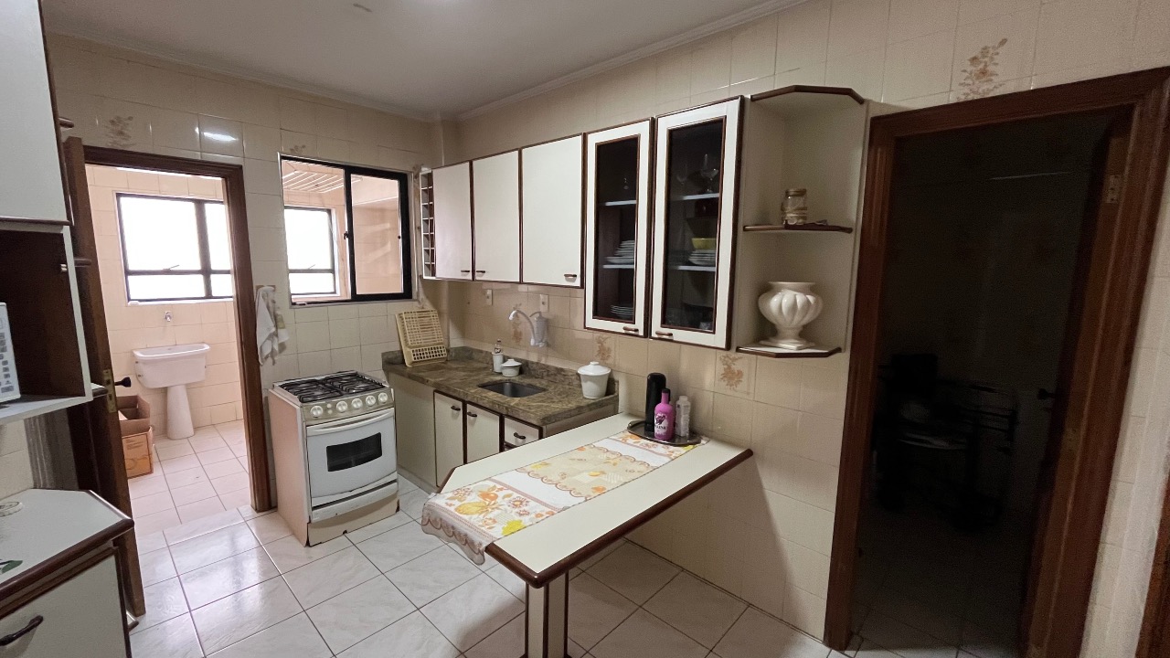 Apartamento à venda no Ponta da Praia:
