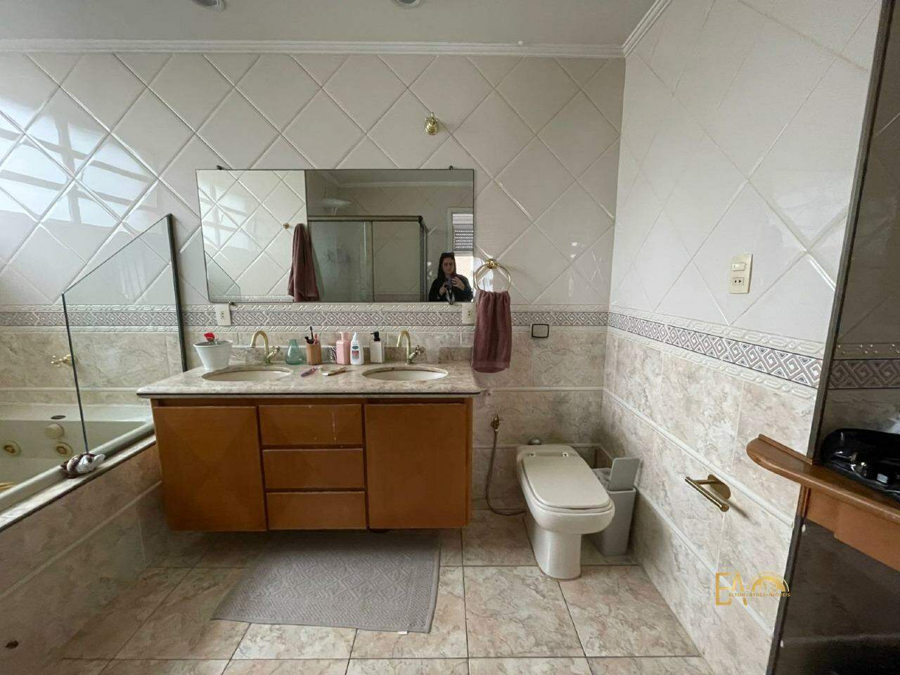 Apartamento à venda no Ponta da Praia: 