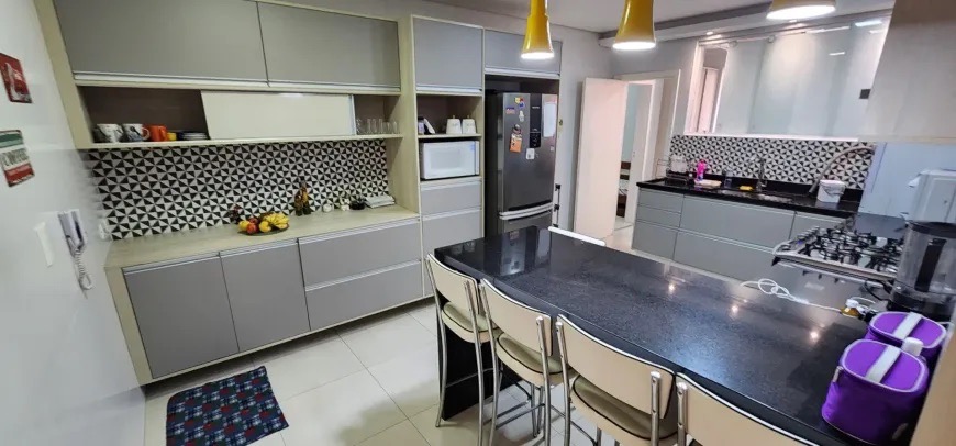 Apartamento à venda no Boqueirão: 