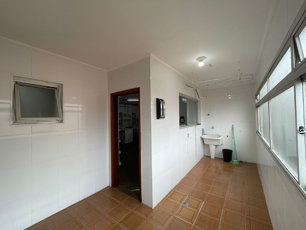 Apartamento à venda no Ponta da Praia: