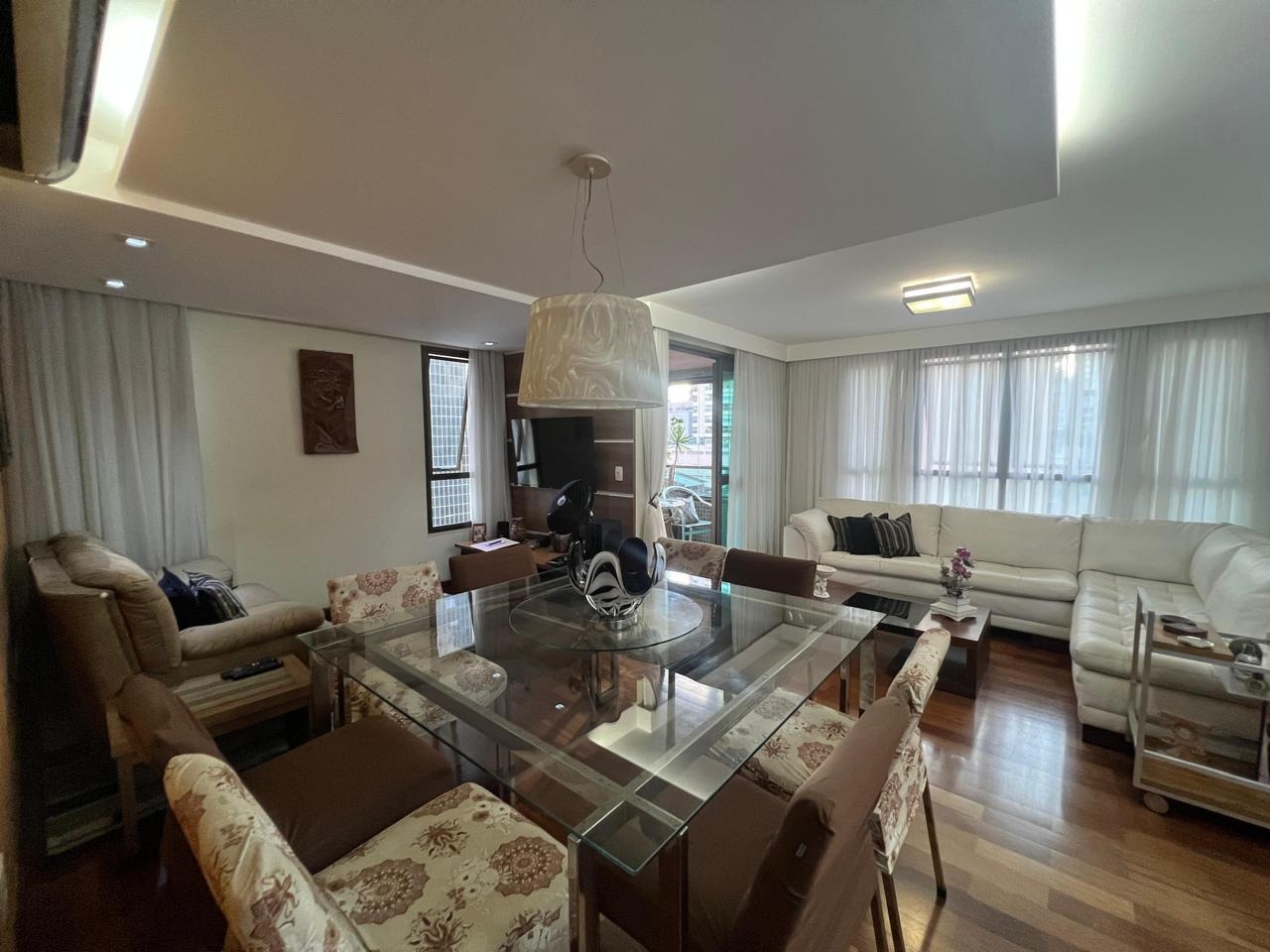 Apartamento à venda no Gonzaga: 