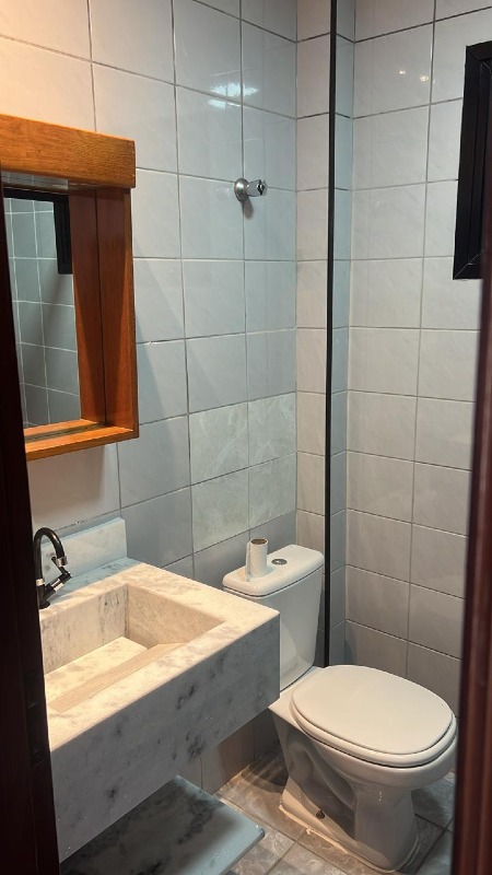 Apartamento para aluguel no Marapé: 