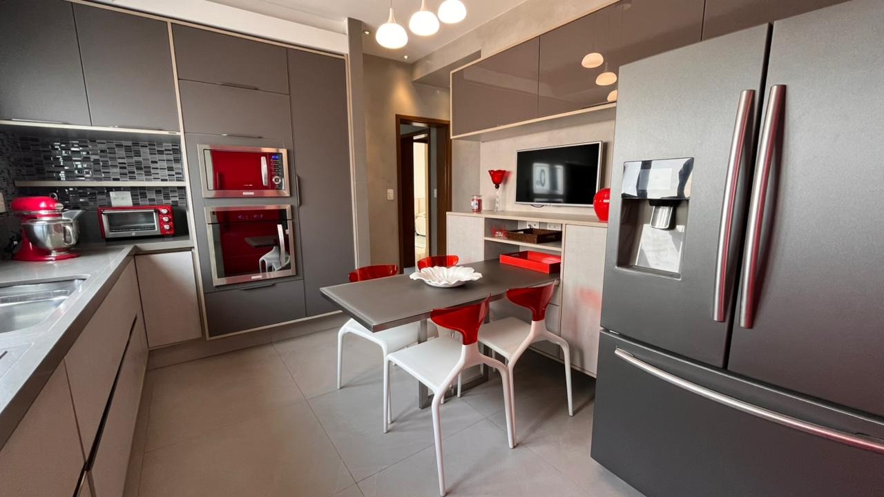 Apartamento à venda no Boqueirão: