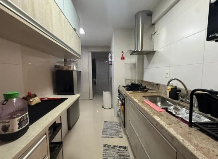 Apartamento à venda no Ponta da Praia: