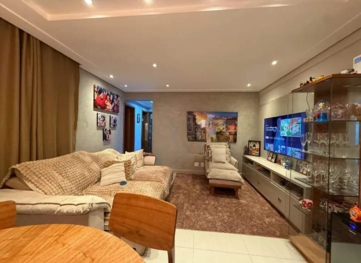 Apartamento à venda no Ponta da Praia: 