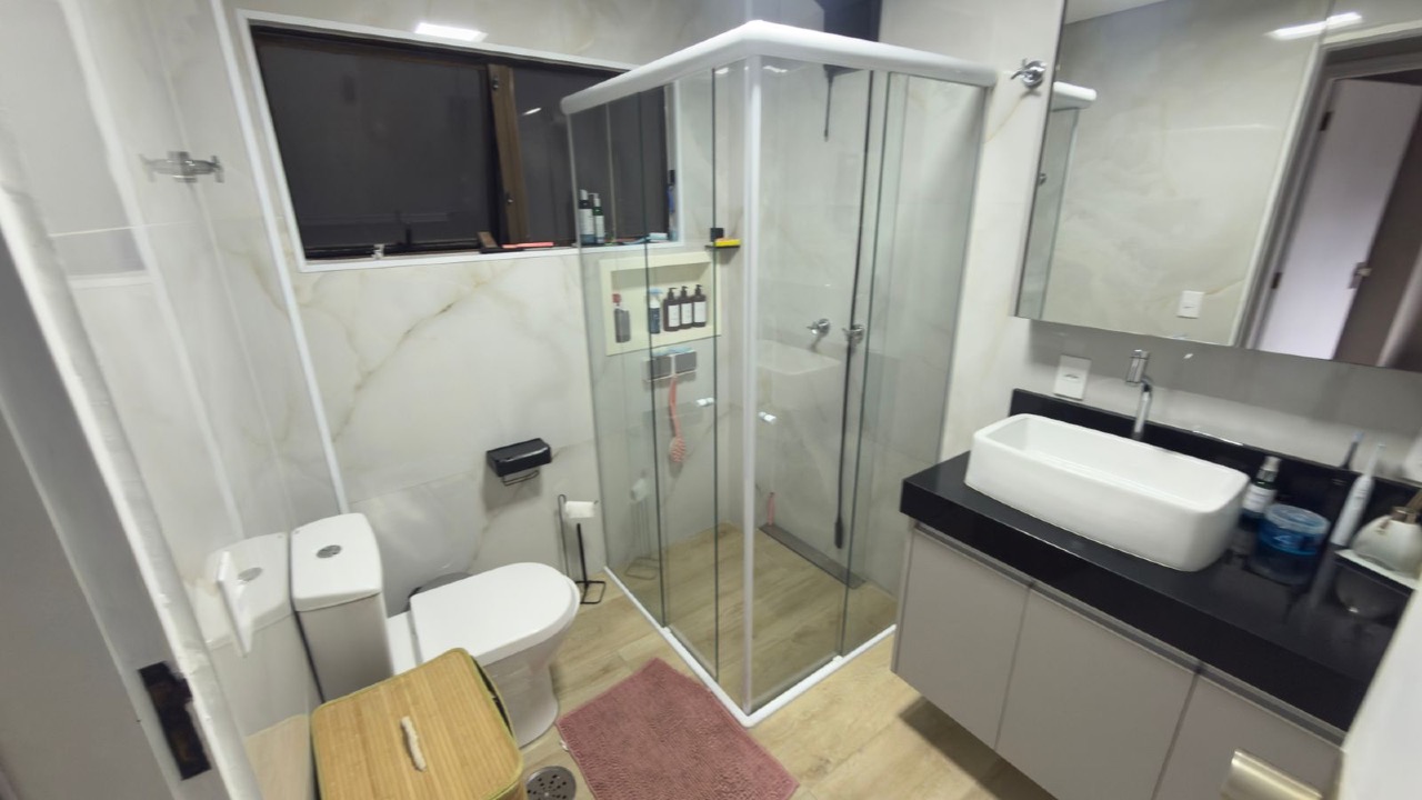 Apartamento à venda no Ponta da Praia: 