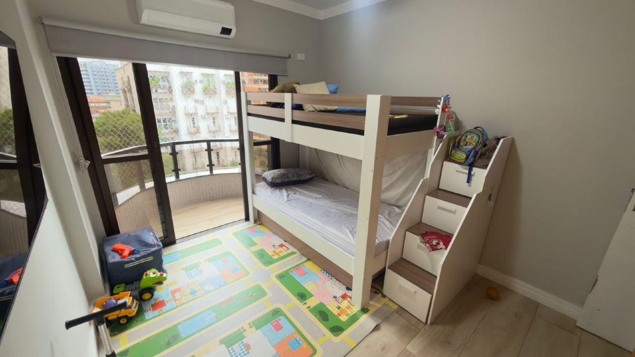 Apartamento à venda no Ponta da Praia: 