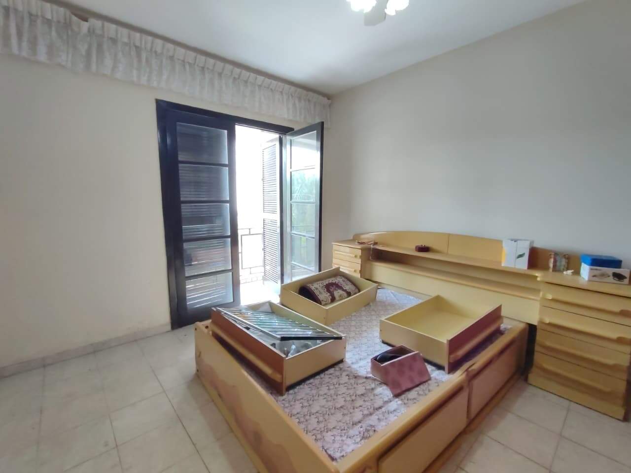 Apartamento à venda no Ponta da Praia: 