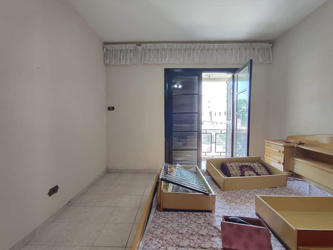 Apartamento à venda no Ponta da Praia: 
