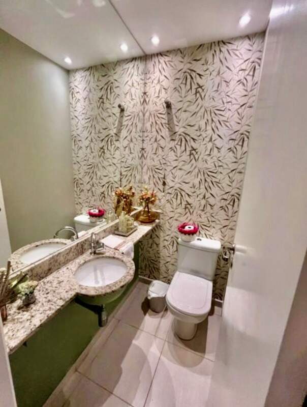 Apartamento à venda no Ponta da Praia: 