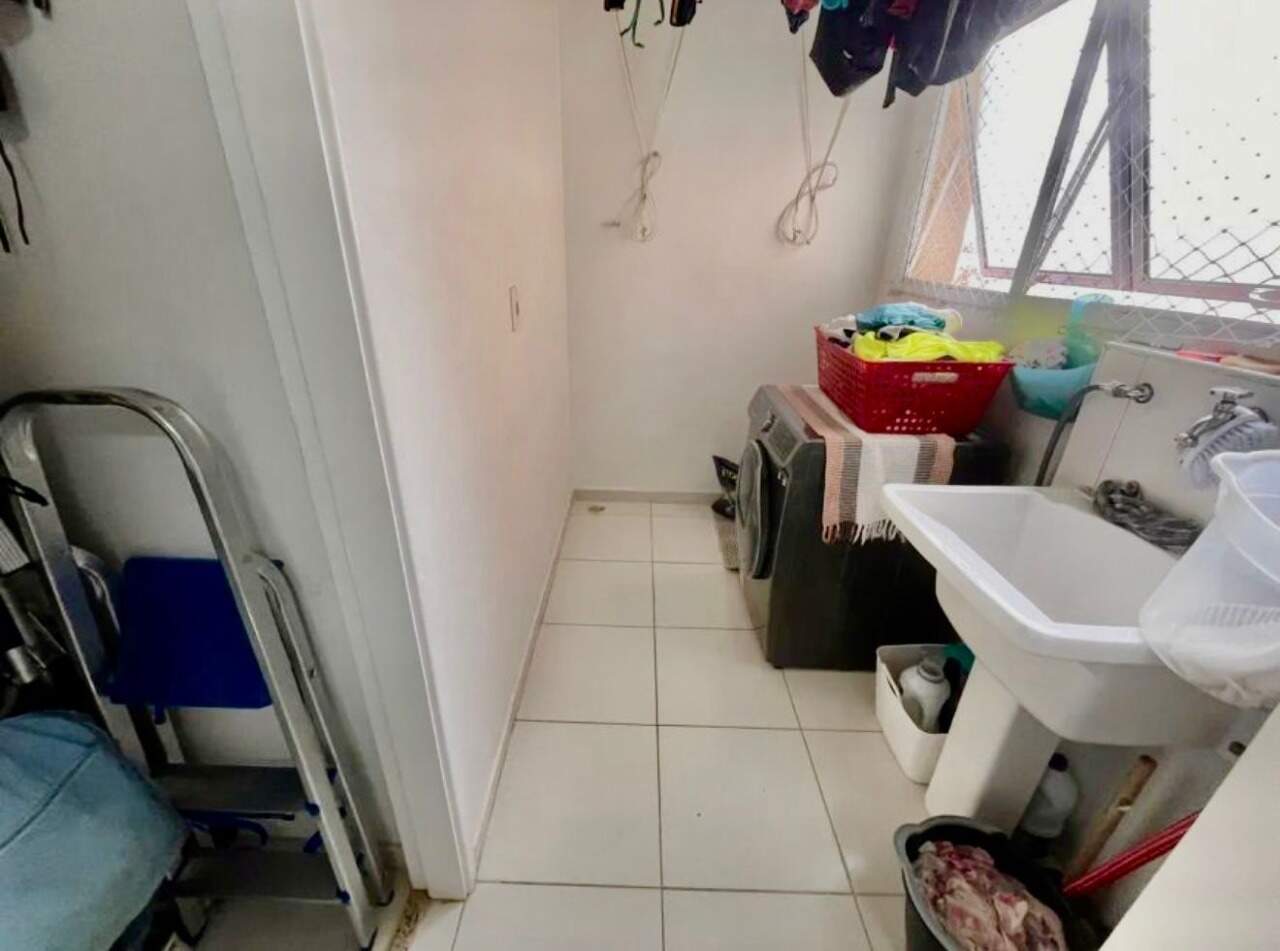 Apartamento à venda no Ponta da Praia: 