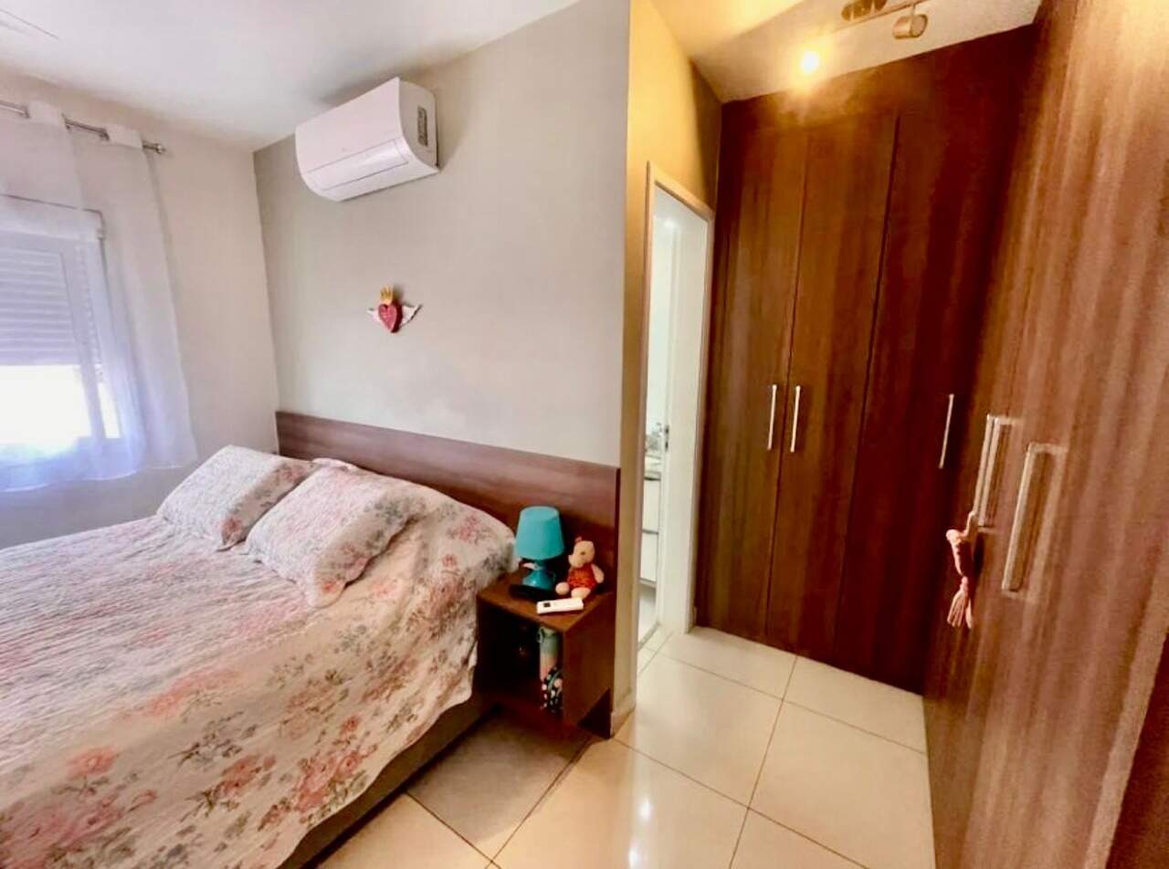 Apartamento à venda no Ponta da Praia: 