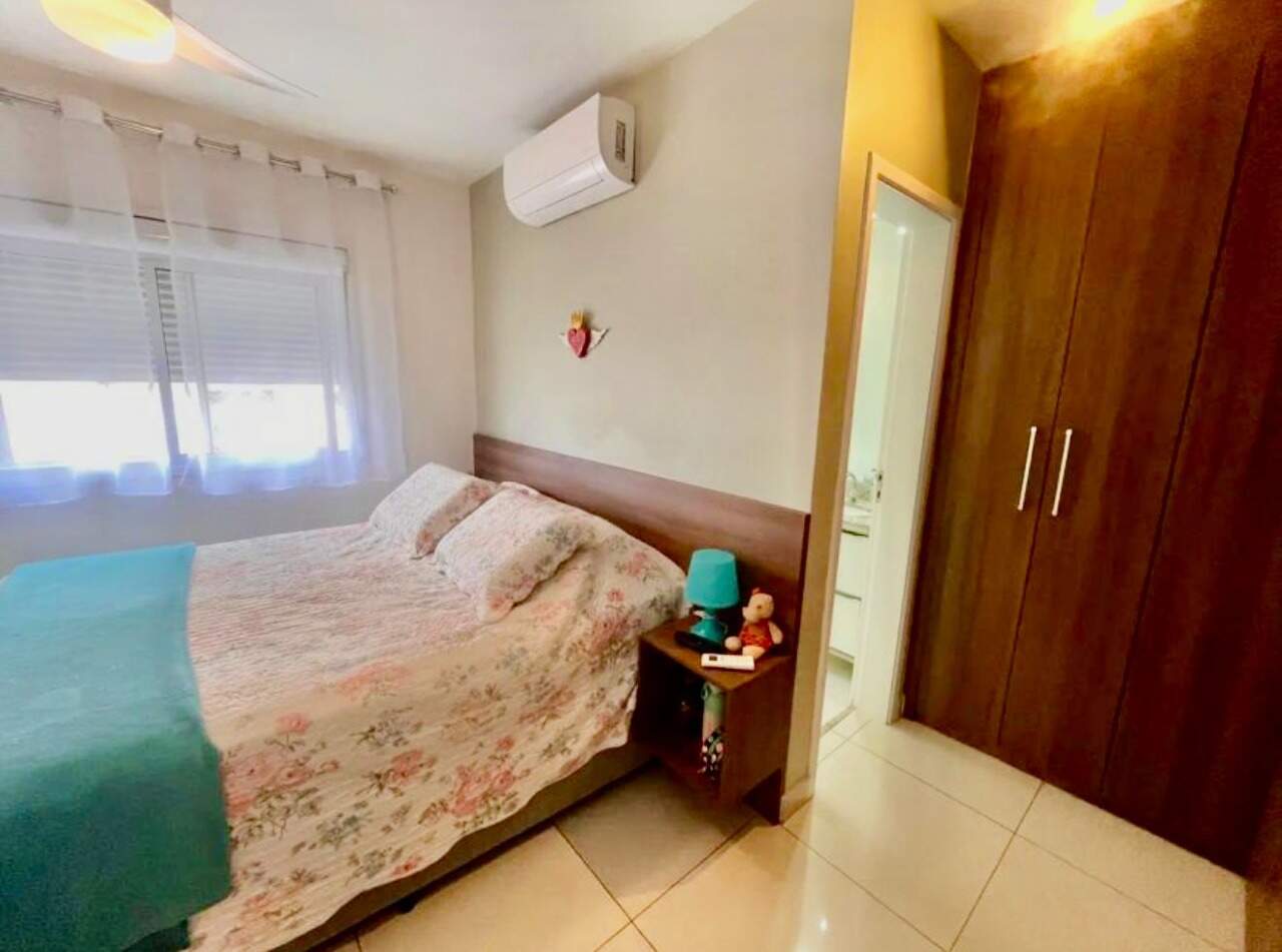 Apartamento à venda no Ponta da Praia: 