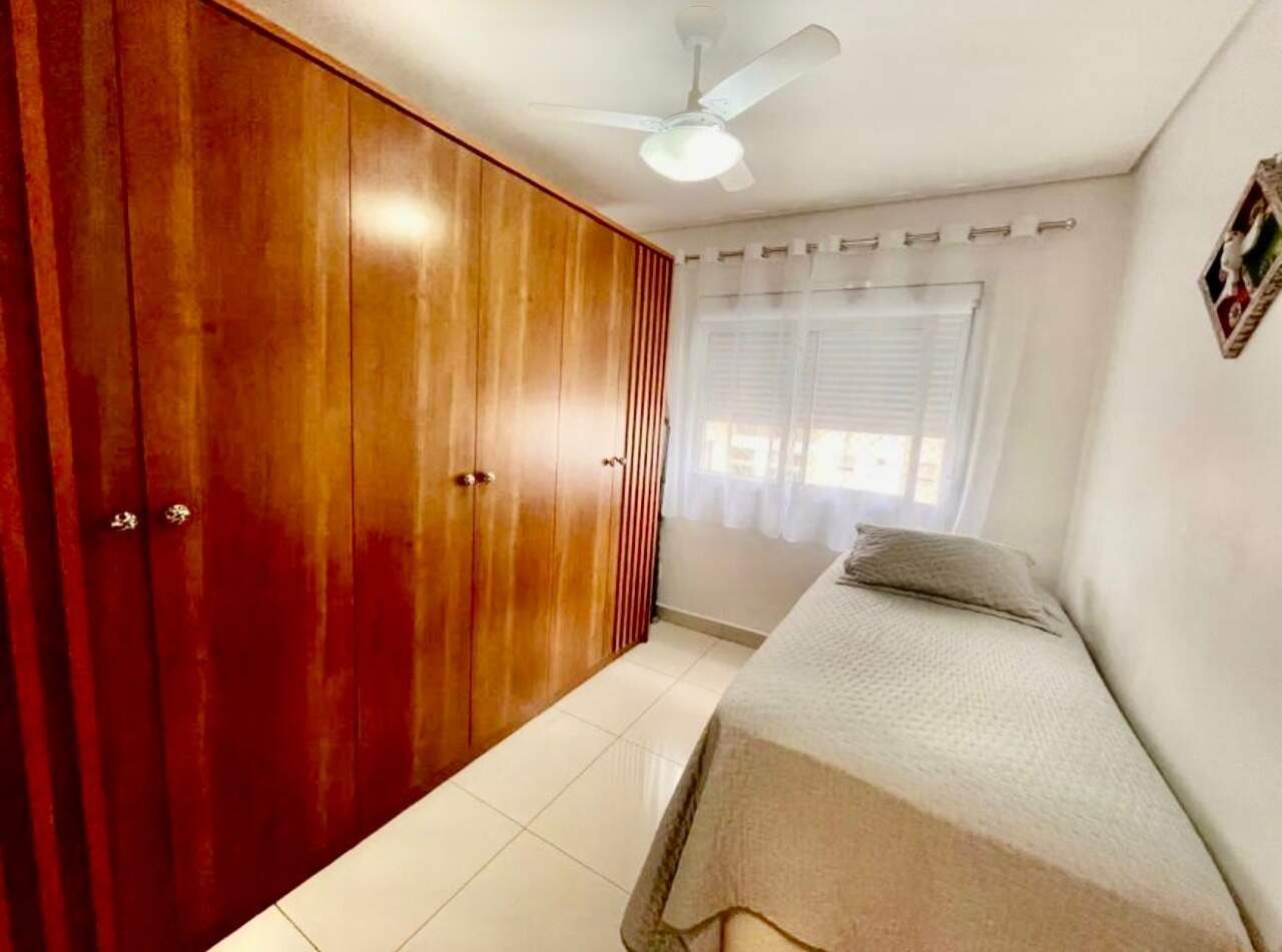 Apartamento à venda no Ponta da Praia: 