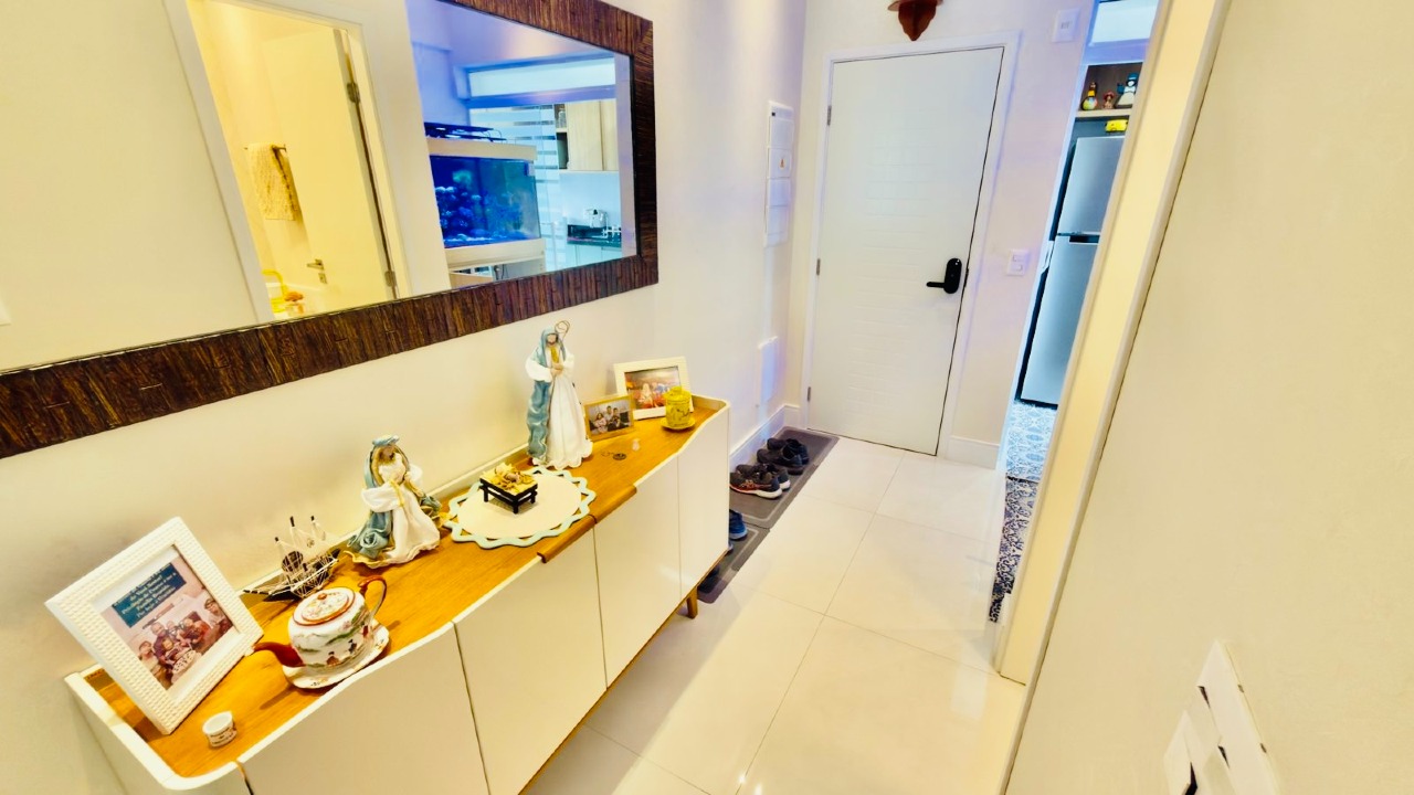 Apartamento à venda no Ponta da Praia: 