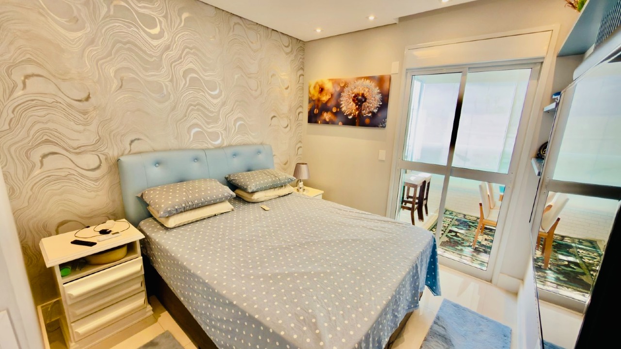 Apartamento à venda no Ponta da Praia: 